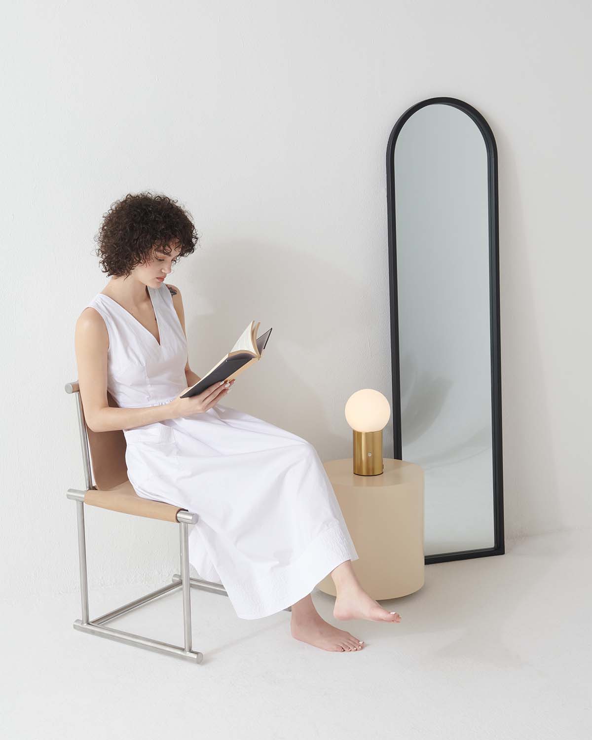Brightech Kai brass table lamp with frosted glass globe, gallery image 3