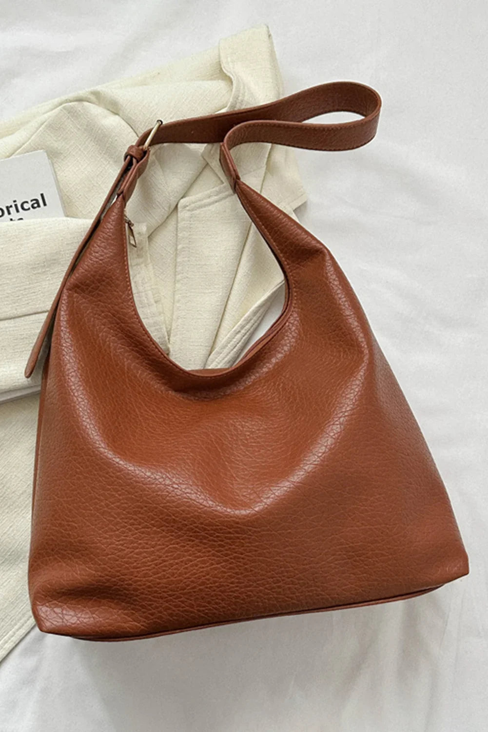 Faux leather shoulder bag – view 4