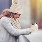 Pom-pom beanie, loop scarf and gloves set – view 7