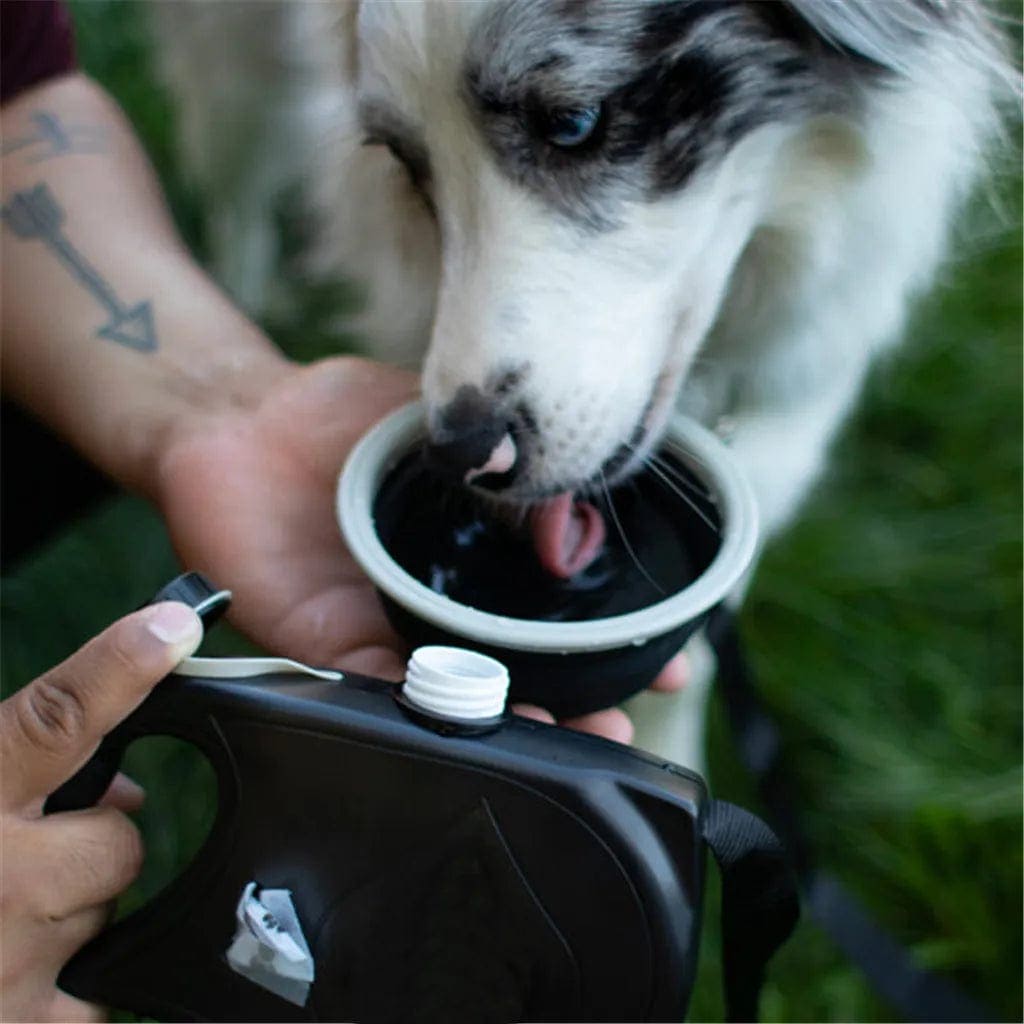 4-in-1 dog leash with water bottle – view 5