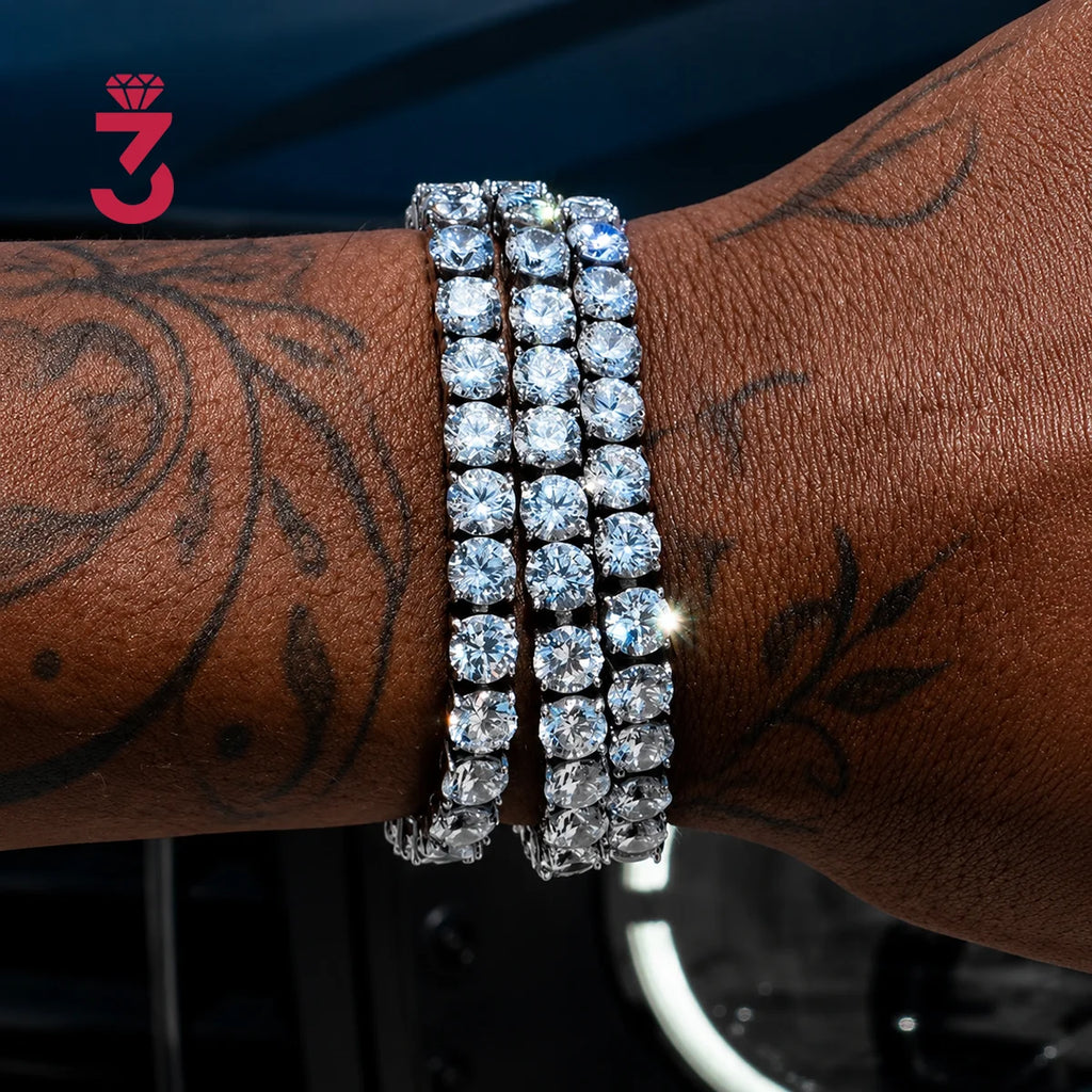 Moissanite tennis bracelet in 925 sterling silver, gallery image 8