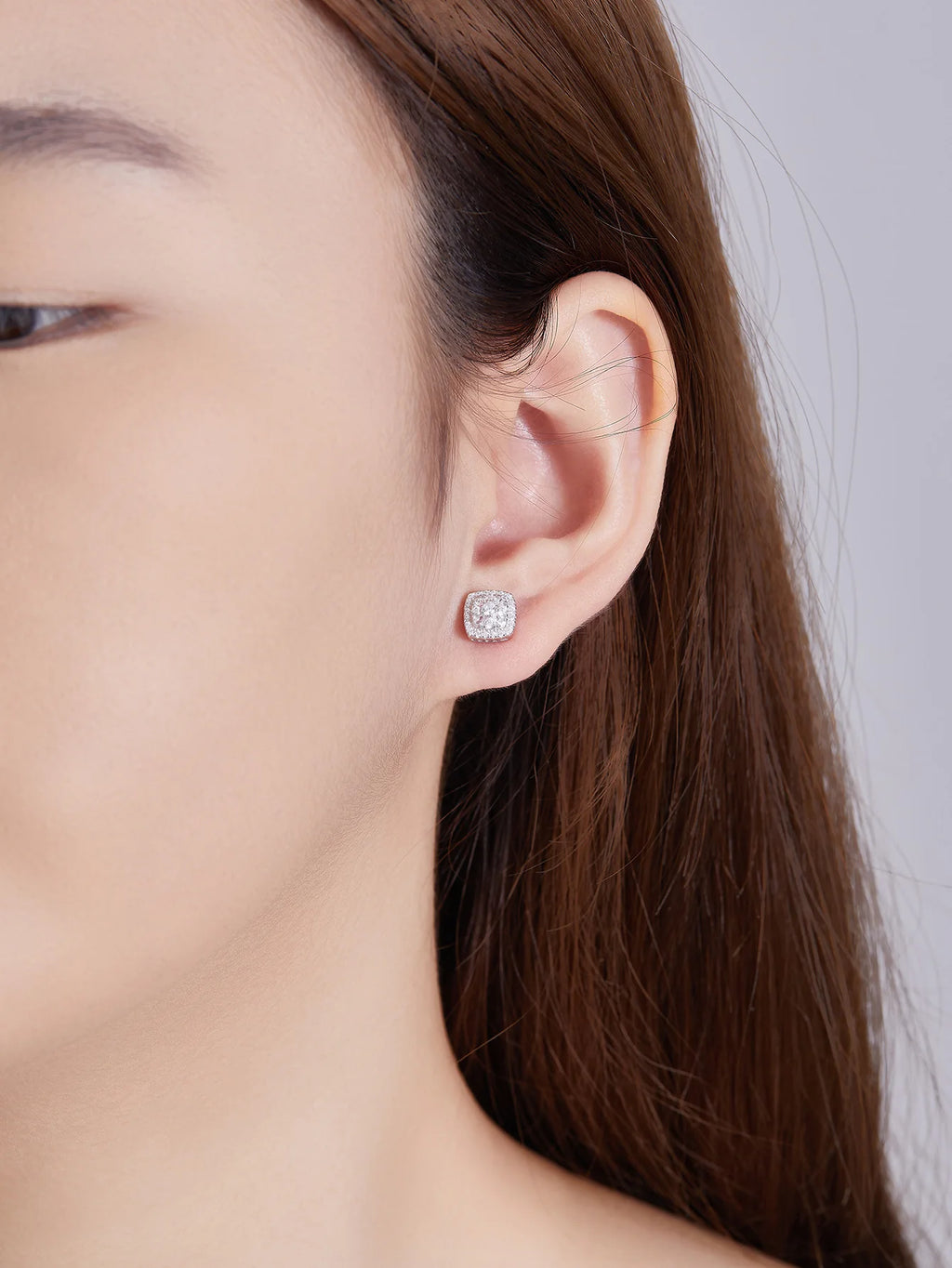 Guangzhou Luxury Lab Grown Diamond Ladies Earrings Rhodium S925 Sterling Silver VVS Moissanite Custom Women Stud Earrings