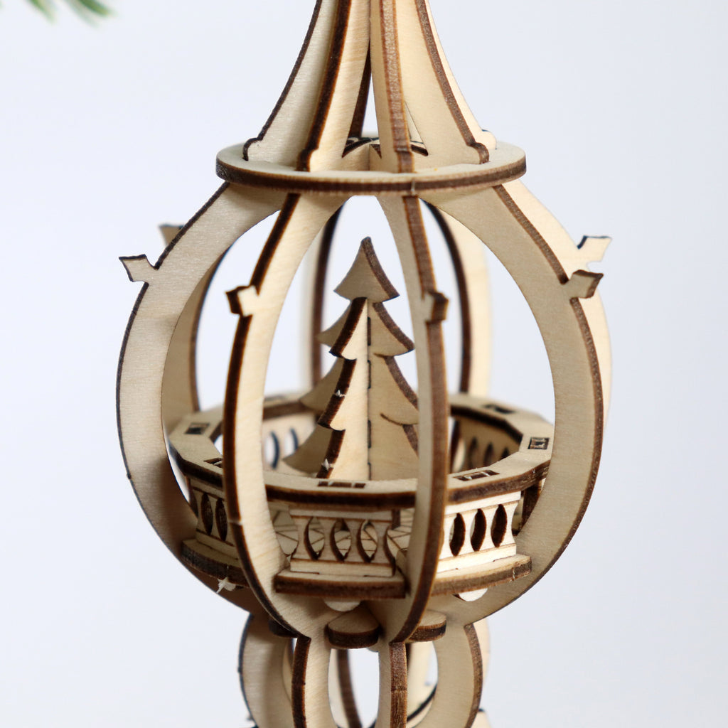 Happy Holidays DIY wooden Christmas bauble set, detail 1